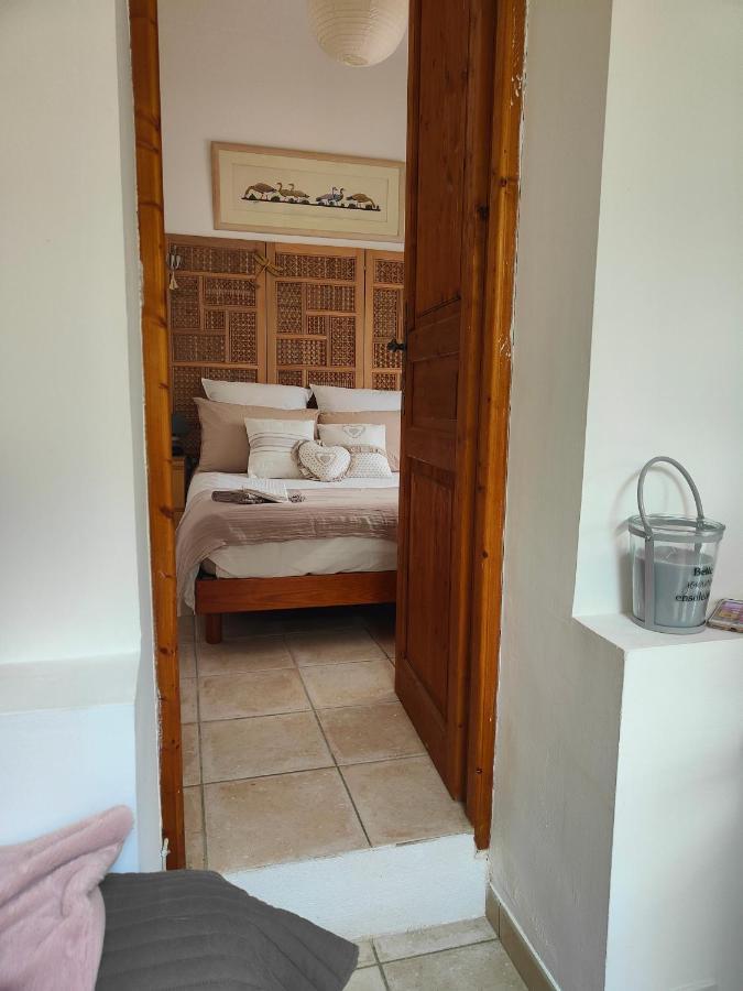 Domaine Bellavigne Gites Et Spa Forcalquier Luaran gambar