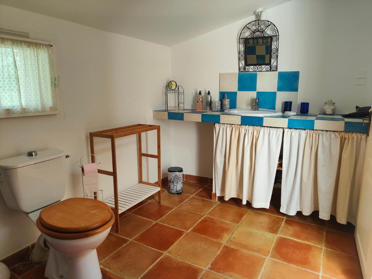 Domaine Bellavigne Gites Et Spa Forcalquier Luaran gambar