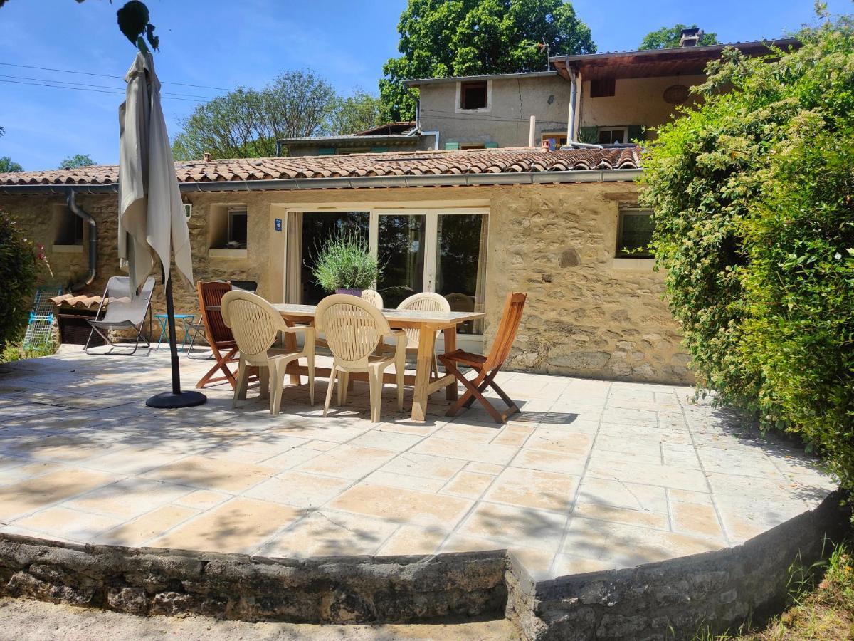 Domaine Bellavigne Gites Et Spa Forcalquier Luaran gambar