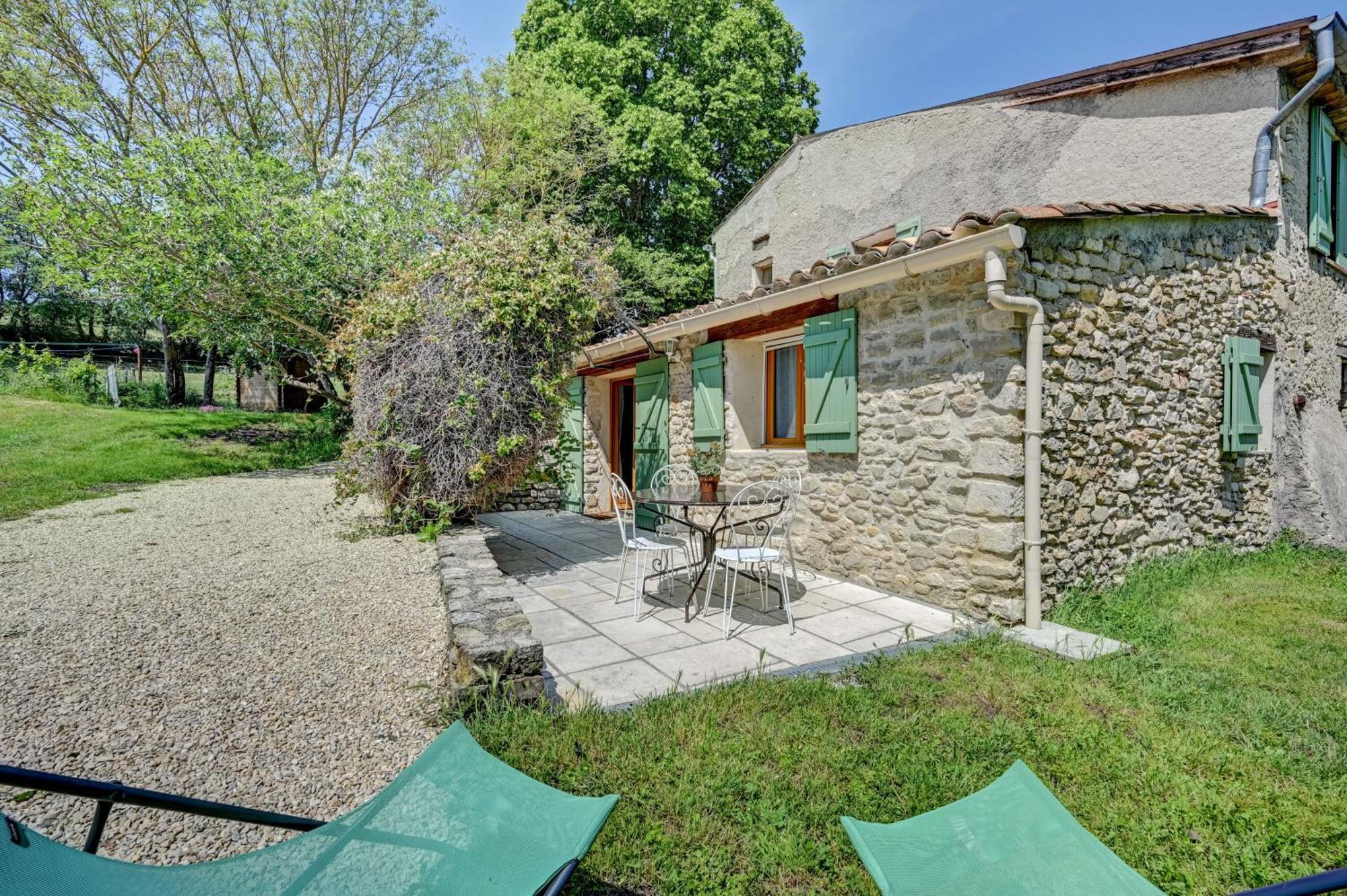 Domaine Bellavigne Gites Et Spa Forcalquier Luaran gambar